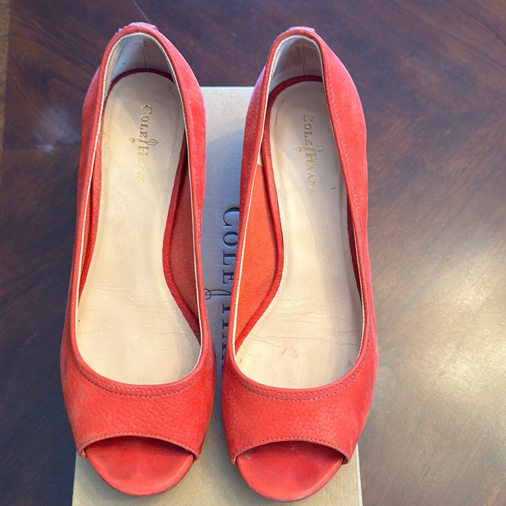 Coral Peep toe wedge